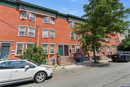 46 3rd St, Newark NJ  07107-3143 exterior