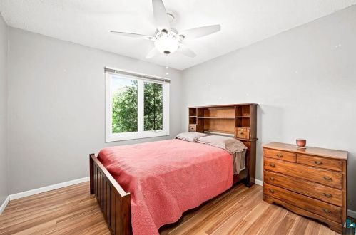 3717 Chambersburg Ave, Duluth MN 55811-3061 exterior