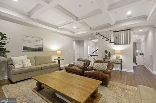 13 Hoffman Dr, Middletown MD 21769-7882 exterior