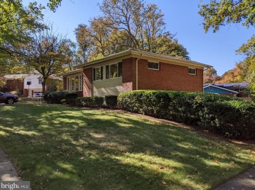 1801 Ladd St, Silver Spring MD  20902-3524 exterior