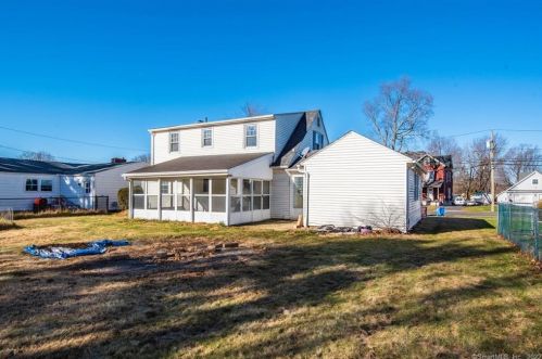 92 Osgood Ave, New Britain CT 06053-2715 exterior