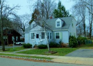 19 Laureldale Ave, Metuchen, NJ 08840-2010