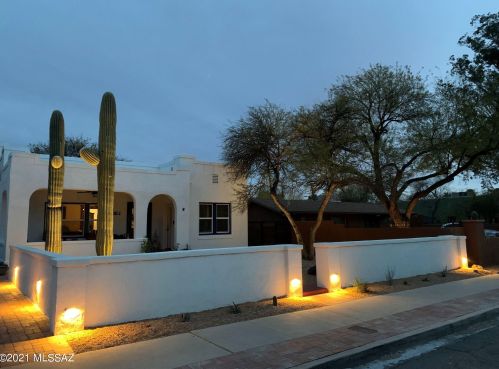 1930 Hawthorne St, Tucson, AZ 85719-4934
