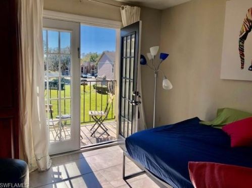 2550 Alafaya Trl, Orlando FL  12107-3607 exterior