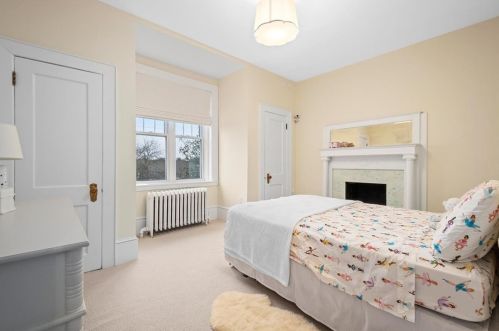 261 Magnolia Pl, Pittsburgh PA  15228-1344 exterior