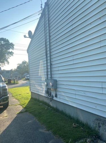 191 Almira Rd, Springfield MA 01119-1403 exterior