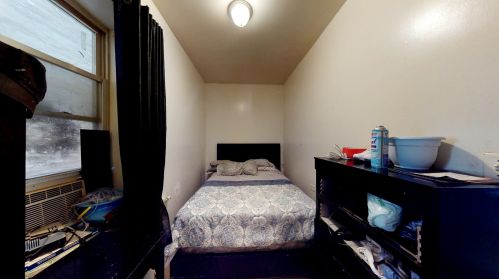 1055 Springfield Ave, Chicago IL 60624-4026 exterior