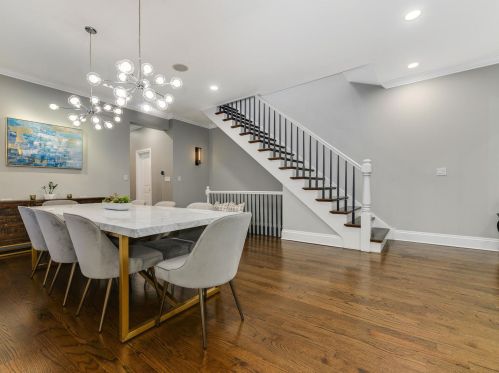 4147 Damen Ave, Chicago IL 60618-3045 exterior