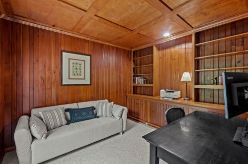 1521 Candlewood Dr, Pittsburgh PA  15241-2909 exterior