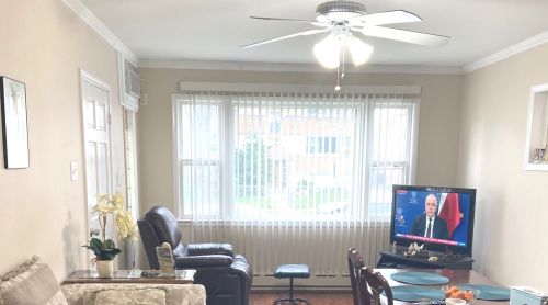 6043 Giddings St, Chicago IL  60630-3108 exterior