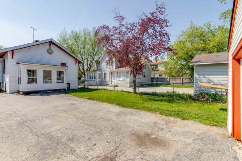 403 Jackson St, Waukegan IL 60085-6341 exterior