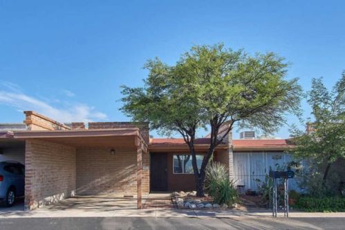 3934 Stone Ave, Tucson AZ  85705-3208 exterior