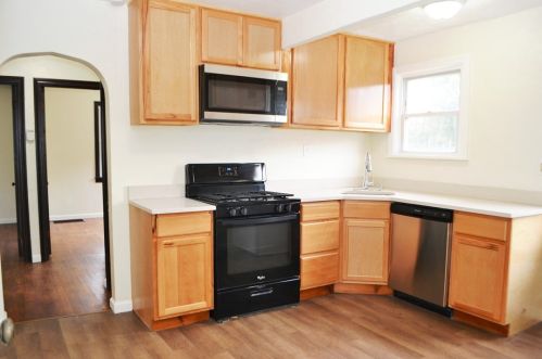 6720 Buchanan Ave, Pittsburgh, PA 15122-2730