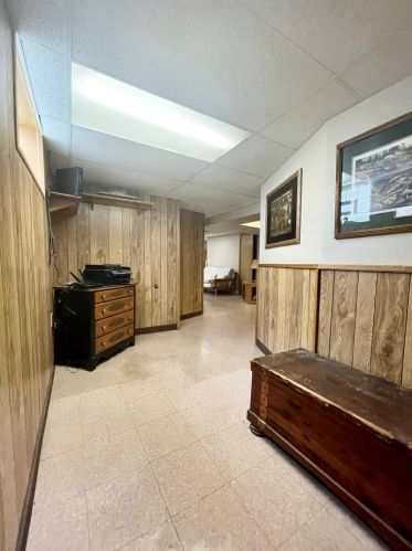 10030 Campbell Ave, Chicago IL 60655-1064 exterior