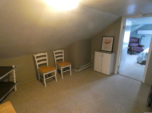 144 Old Country Rd, Huntington Station NY 11747-1814 exterior