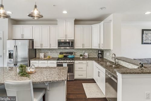 3143 Ft Lincoln Dr, Washington DC 20018-4311 exterior