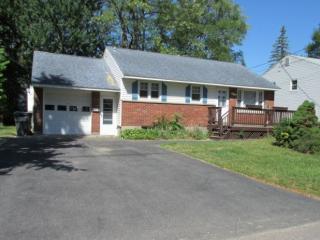 1398 Fern Ave, Schenectady, NY 12306-2709