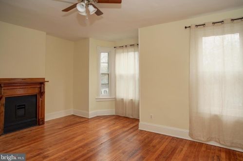 422 Peyton St, Alexandria VA 22314-2004 exterior