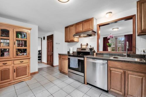 199 Buena Vis Ave, Torrington CT 06790-4028 exterior