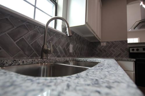 1014 Crawford St, Denison TX  75020-4330 exterior