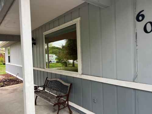 6015 Palm Dr, Fort Pierce FL  34982-7585 exterior