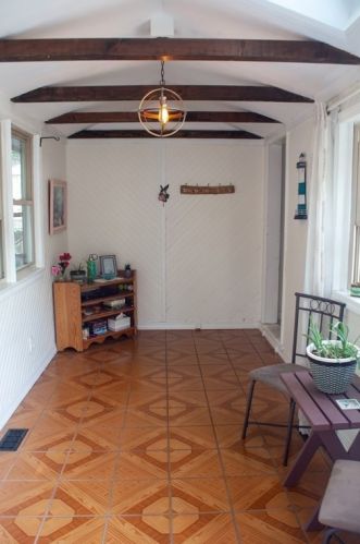 390 Bridle Path, Worcester MA  01604-1353 exterior