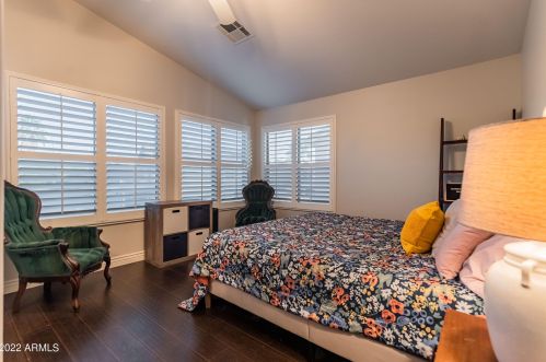 20831 10 St, Phoenix AZ 85086-0927 exterior