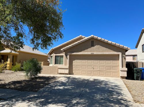 3220 81st Dr, Phoenix AZ  85043-1562 exterior