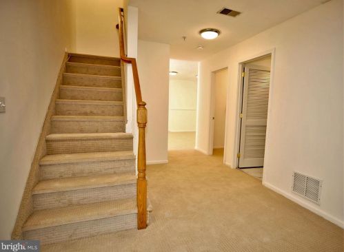 706 Wendover Ct, Dover NJ 07869-1641 exterior