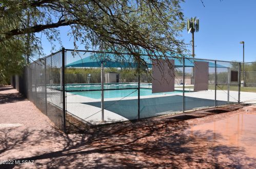 9789 Paseo Del Tornasol, Tucson AZ 85747-5015 exterior