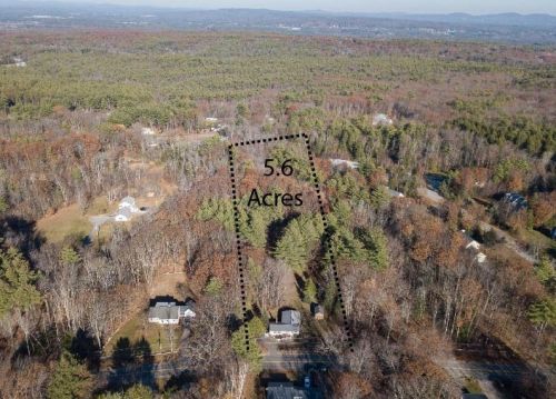 11 Bow Bog Rd, Concord NH 03304-4001 exterior