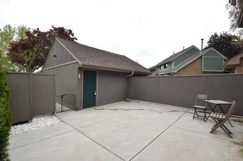 4888 19 St, Milwaukee WI 53209-5757 exterior