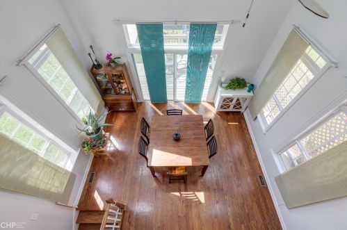 4951 Medill Ave, Chicago IL 60647-2424 exterior