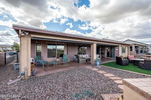 1241 Marshview Ln, Green Valley AZ 85614-6293 exterior