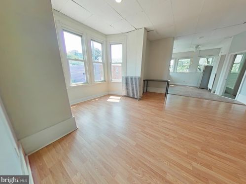 1422 Diamond St, Philadelphia PA 19122-1721 exterior