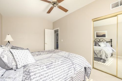 17002 32 Way, Phoenix AZ 85018-3973 exterior