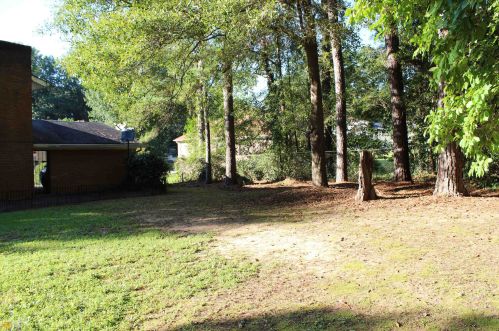 2250 Fern Vly Dr, Atlanta GA 30331-7776 exterior