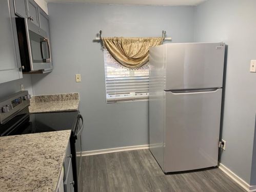 5784 Par 4 Ct, Lithonia GA 30038-1807 exterior