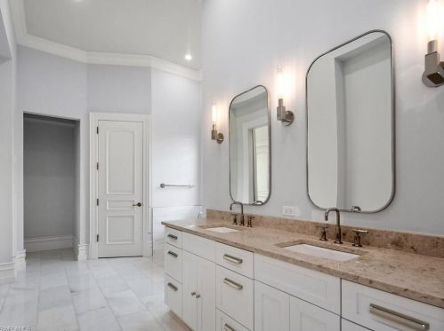 210 Cuddy Ct, Naples FL 34103-4074 exterior