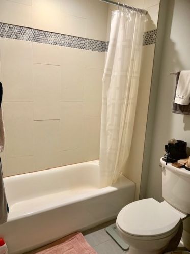 1857 Dickens Ave, Chicago IL  60614-3907 exterior