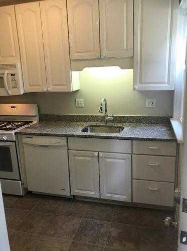 5701 Pocusset St, Pittsburgh PA 15217-2218 exterior