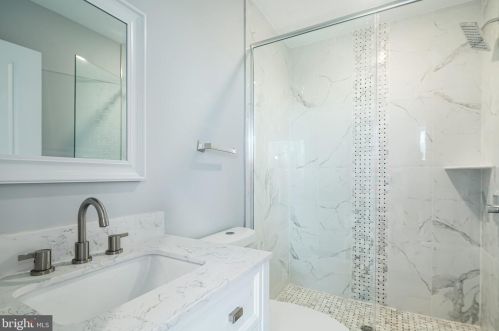 2336 Mascher St, Philadelphia PA 19140-4630 exterior