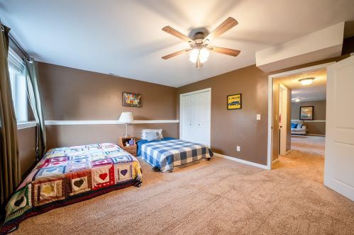 6308 Norfolk Dr, Meskegon MI 49444-7894 exterior