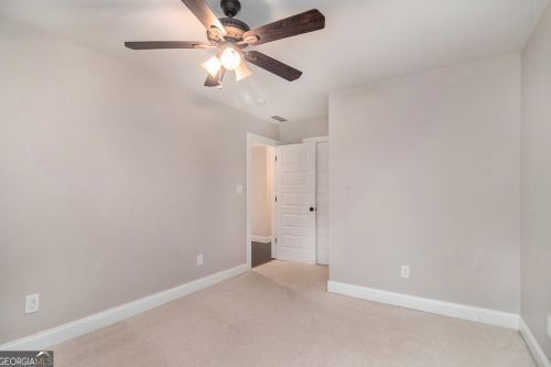 1400 Knob Hill Ct, Atlanta GA 30329-3205 exterior