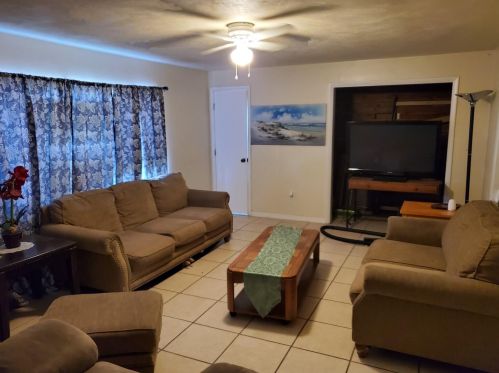 2414 Royal Palm Dr, Fort Pierce, FL 34982-5629