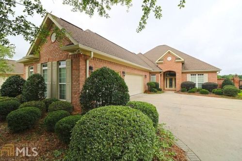 117 Bartlett Way, Lithonia, GA 31028-6519