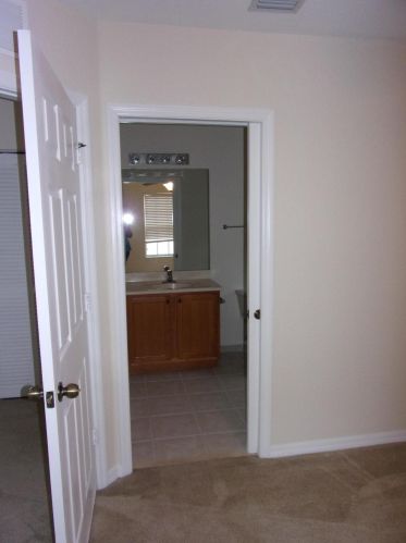 2082 Eatonville Dr, Fort Pierce FL 34952-8003 exterior