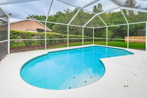 10320 Millport Dr, Tampa FL  33626-1706 exterior