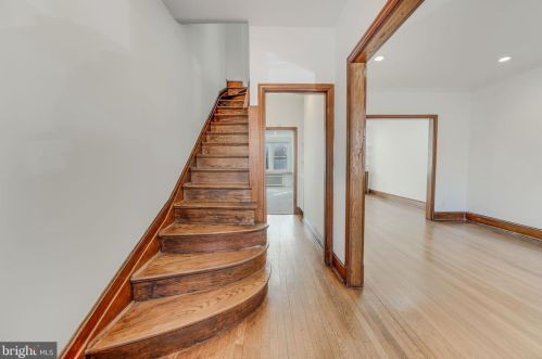 1304 Rittenhouse St, Washington DC  20011-1106 exterior