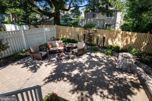 127 Franklin Ave, Camden NJ 08108-1117 exterior